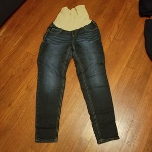 Lot of 6 maternity pants